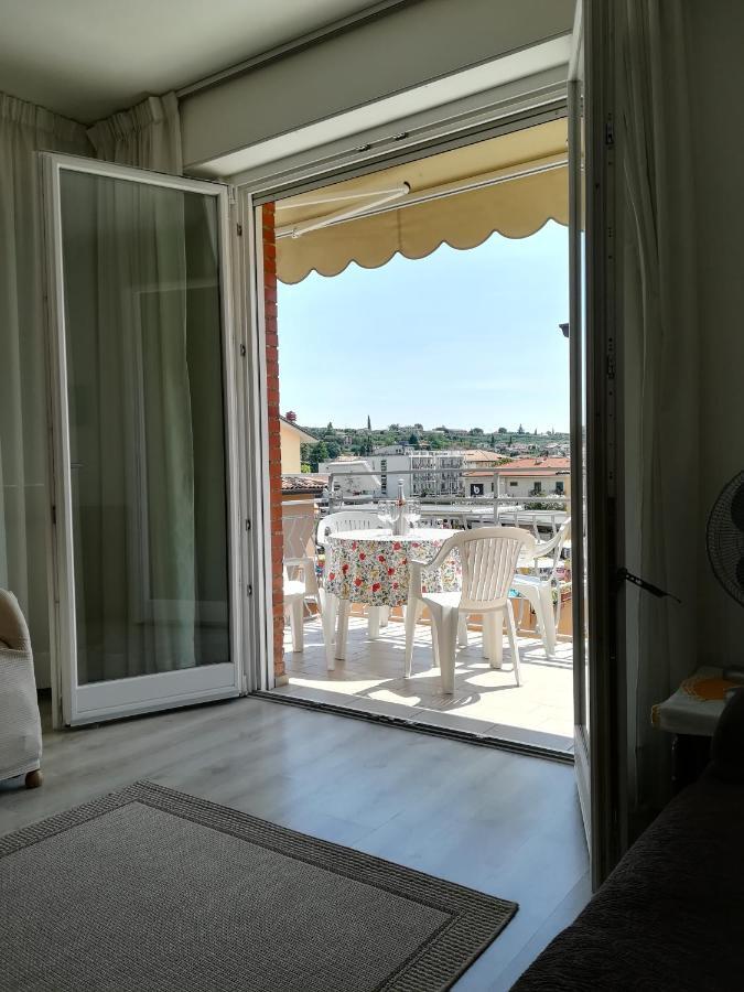 Sweet Irene Deluxe Apartment Бардолино Екстериор снимка