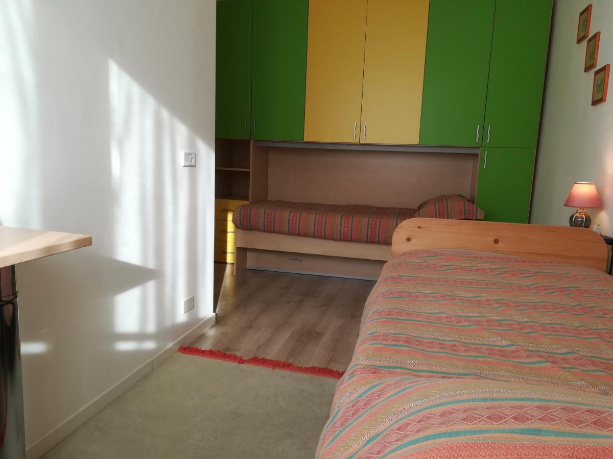 Sweet Irene Deluxe Apartment Бардолино Екстериор снимка